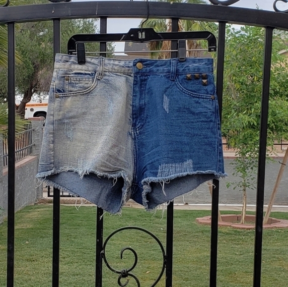 Jean shorts from 36 Point 5 - Picture 4 of 6
